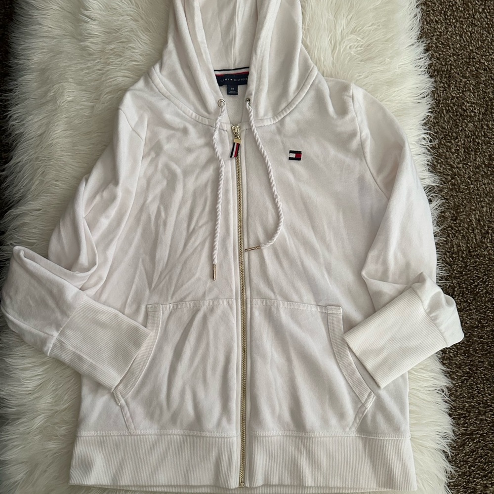 Tommy zip up hoodie like new! Free shipping